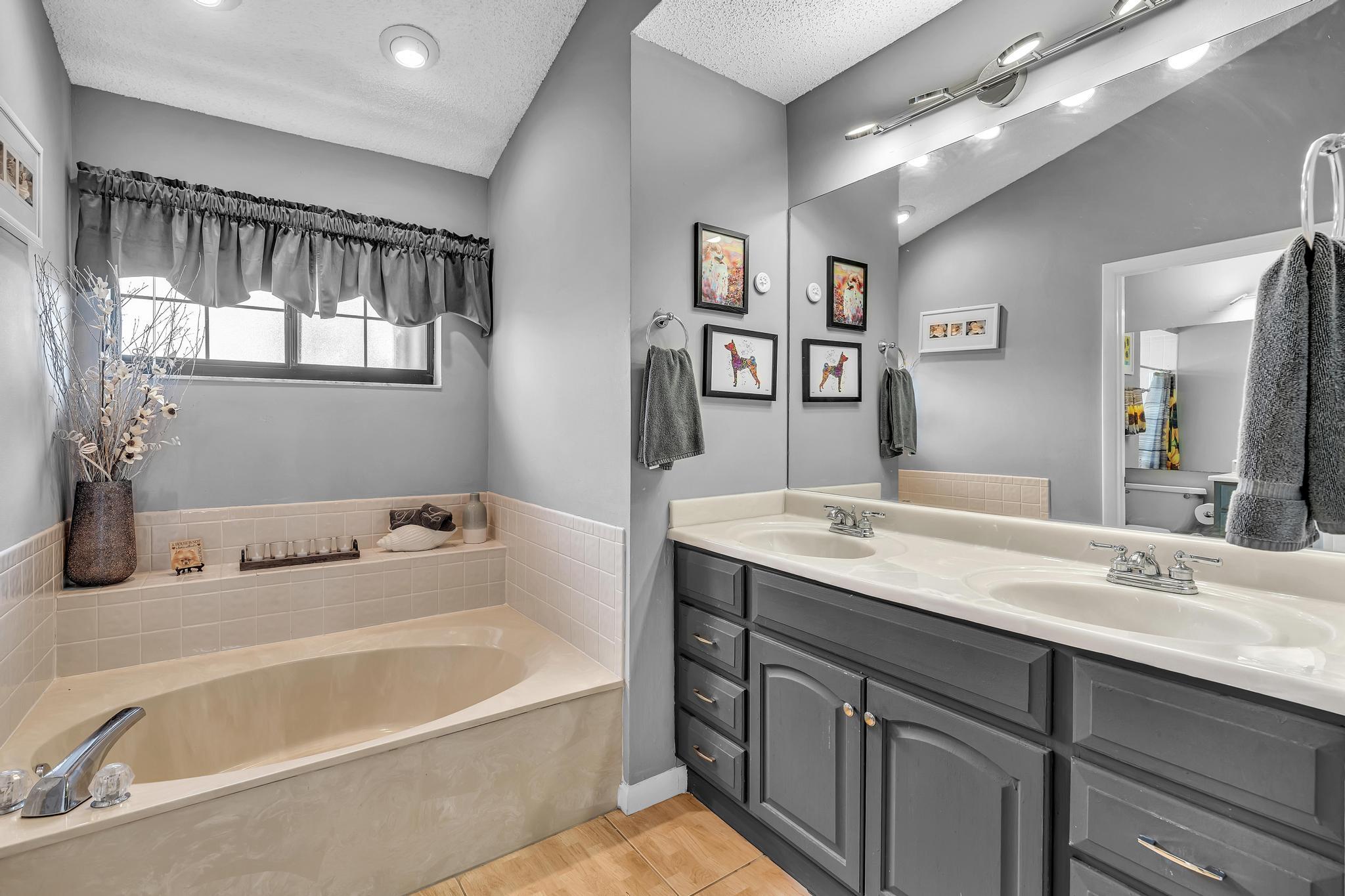 ABERDEEN - Residential