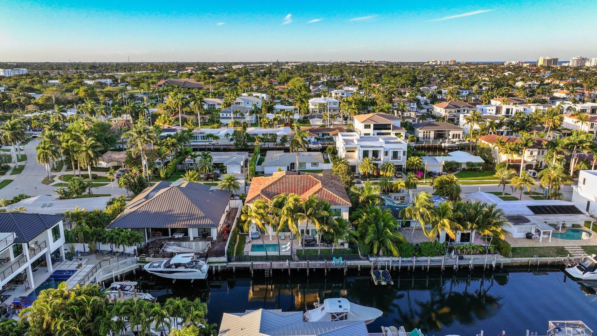 BOCA HARBOUR - Residential