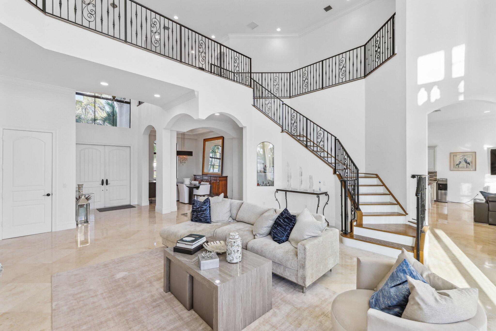 BOCA HARBOUR - Residential