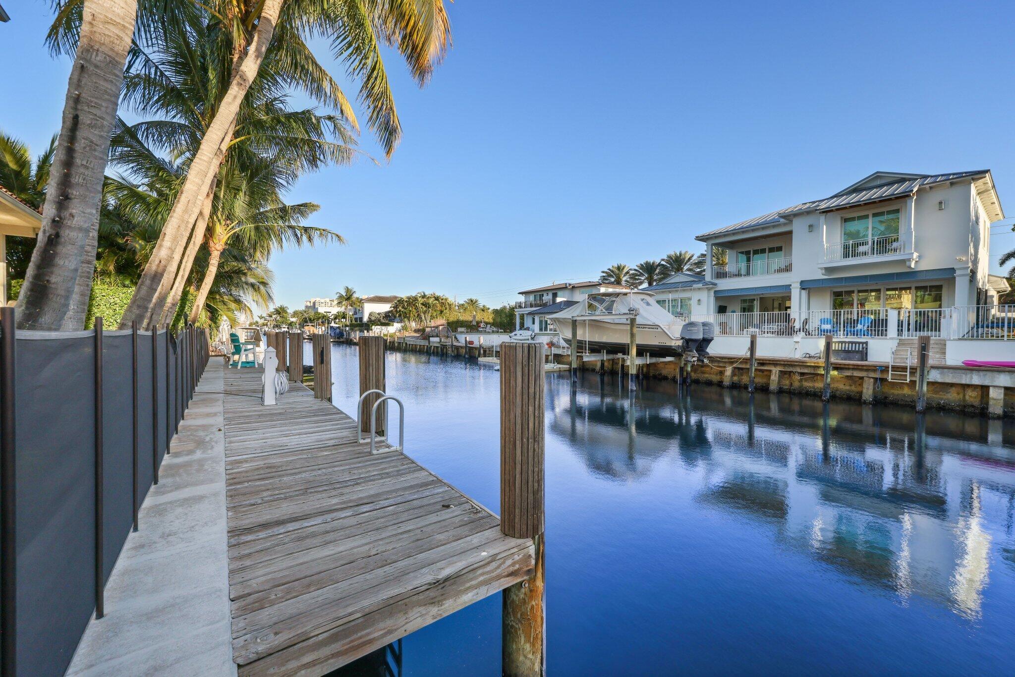 BOCA HARBOUR - Residential