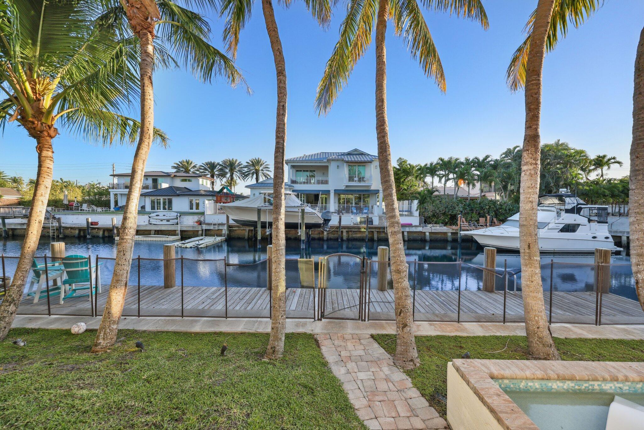 BOCA HARBOUR - Residential