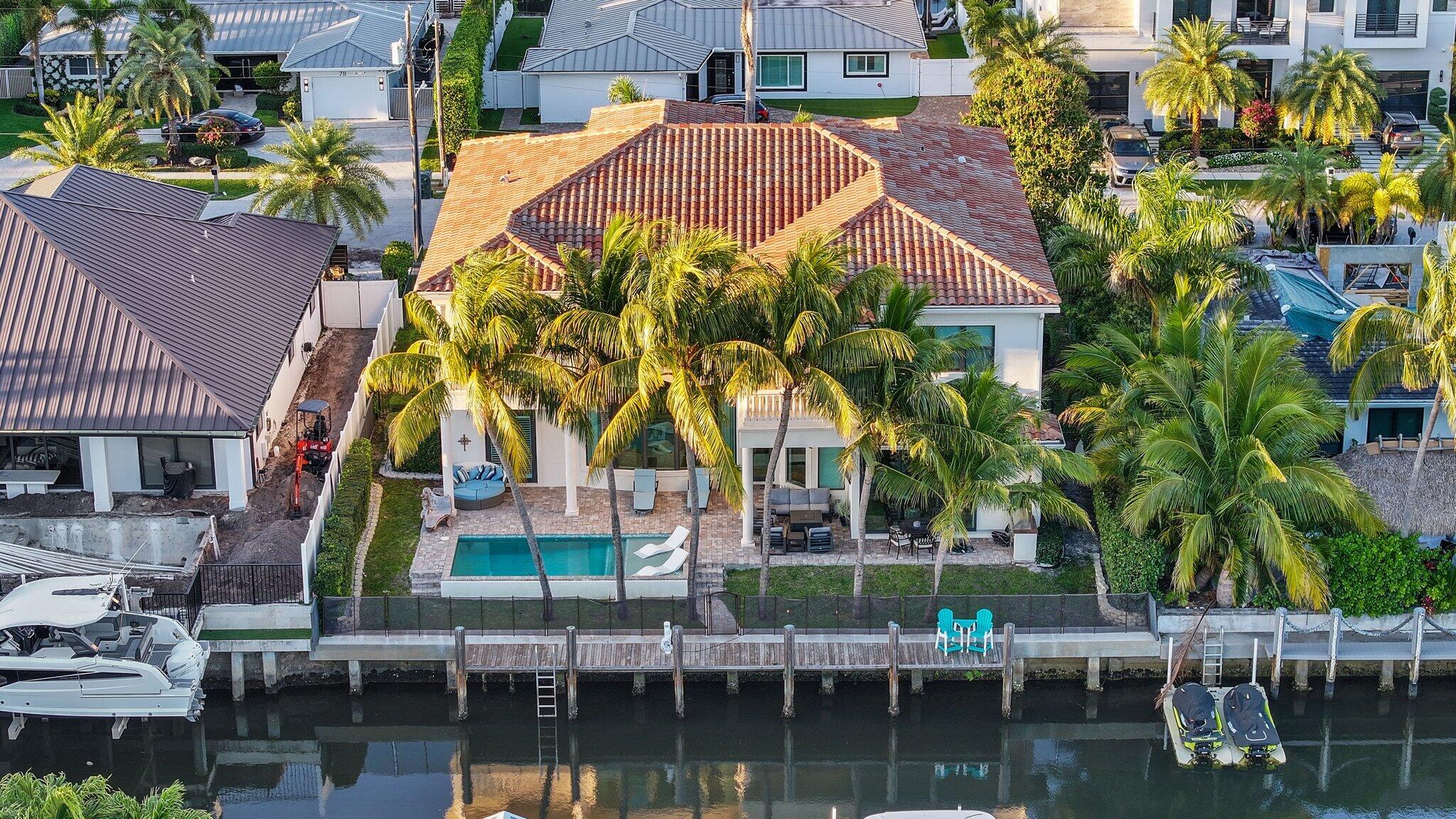 BOCA HARBOUR - Residential