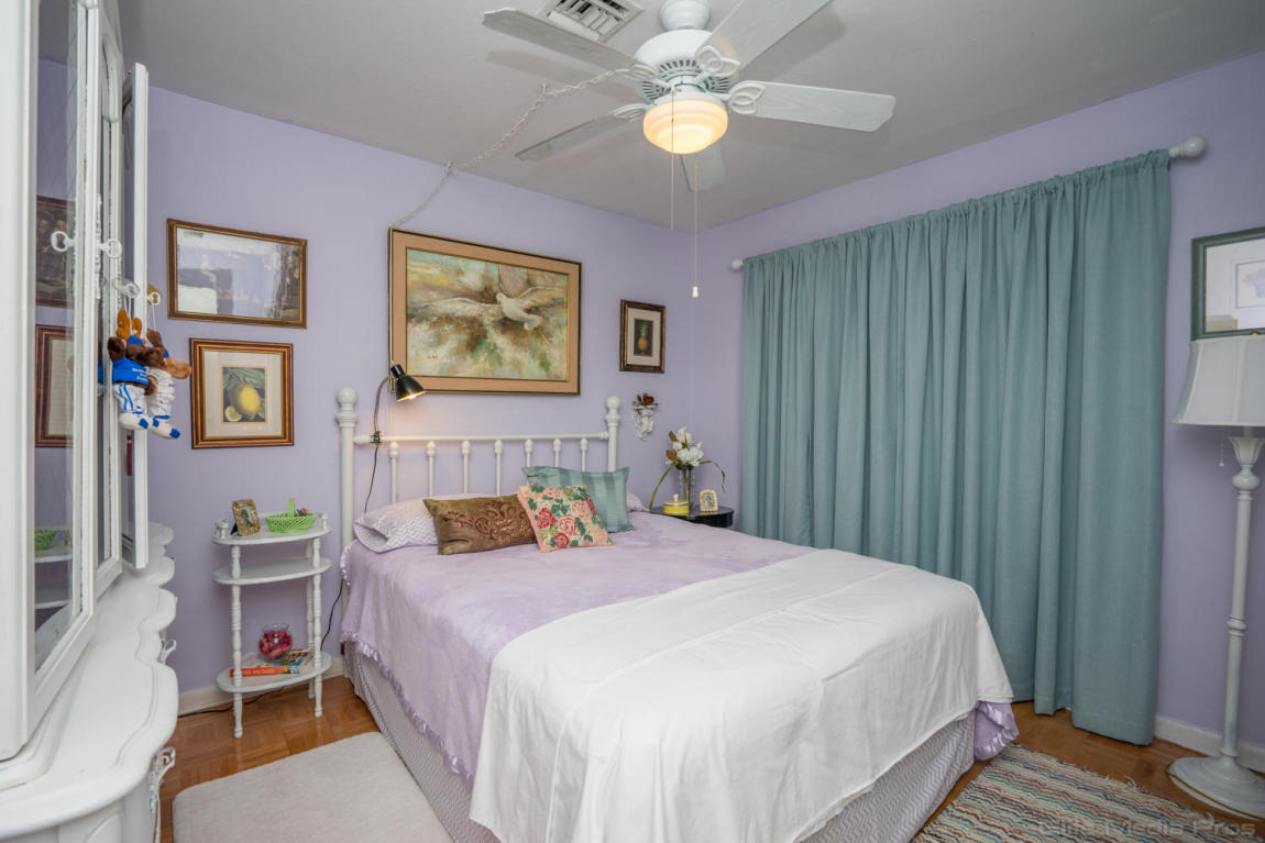 Lake Osborne Hills - Residential