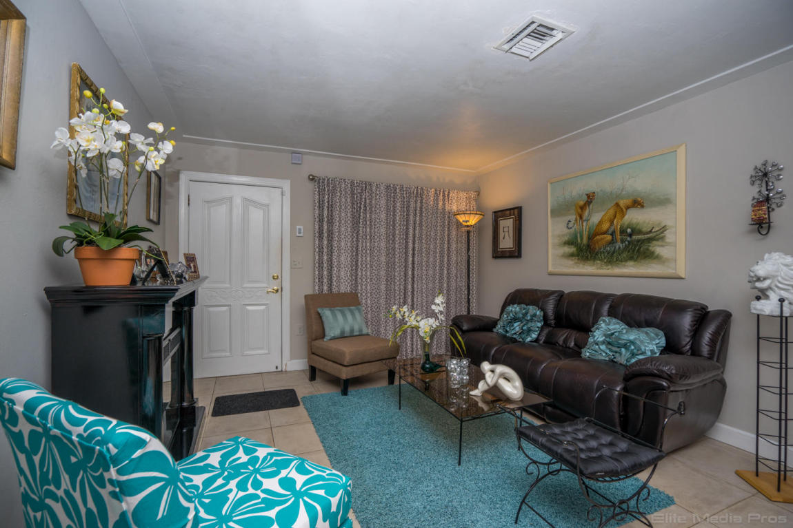 Lake Osborne Hills - Residential