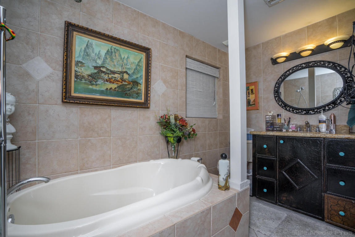 Lake Osborne Hills - Residential