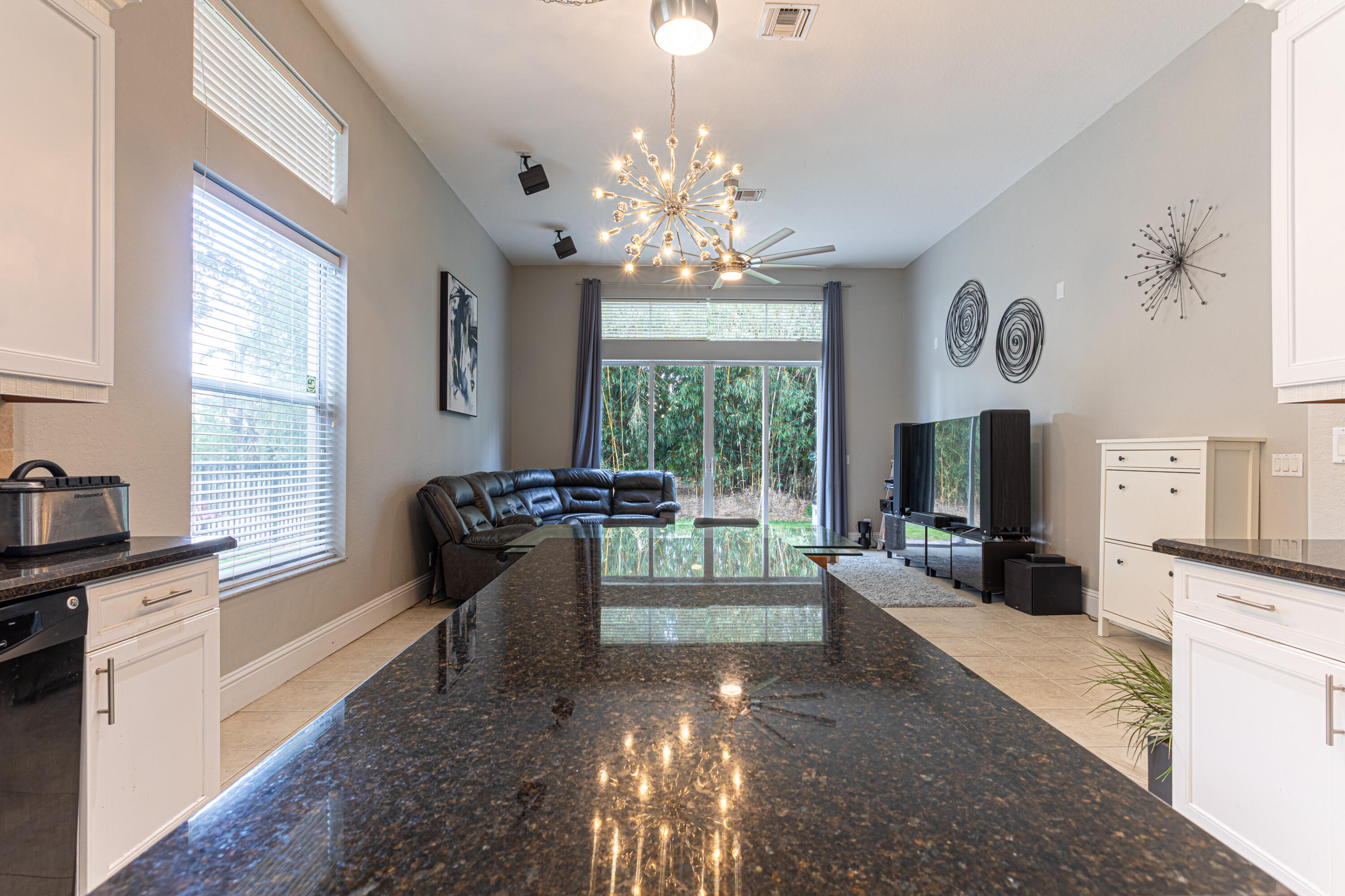 BLACK DIAMOND PH 1 - Residential