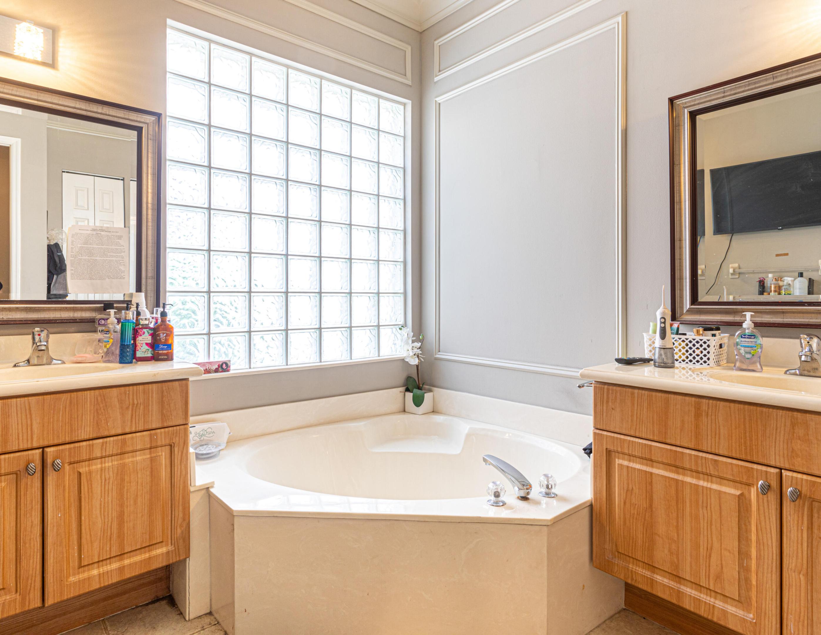 BLACK DIAMOND PH 1 - Residential