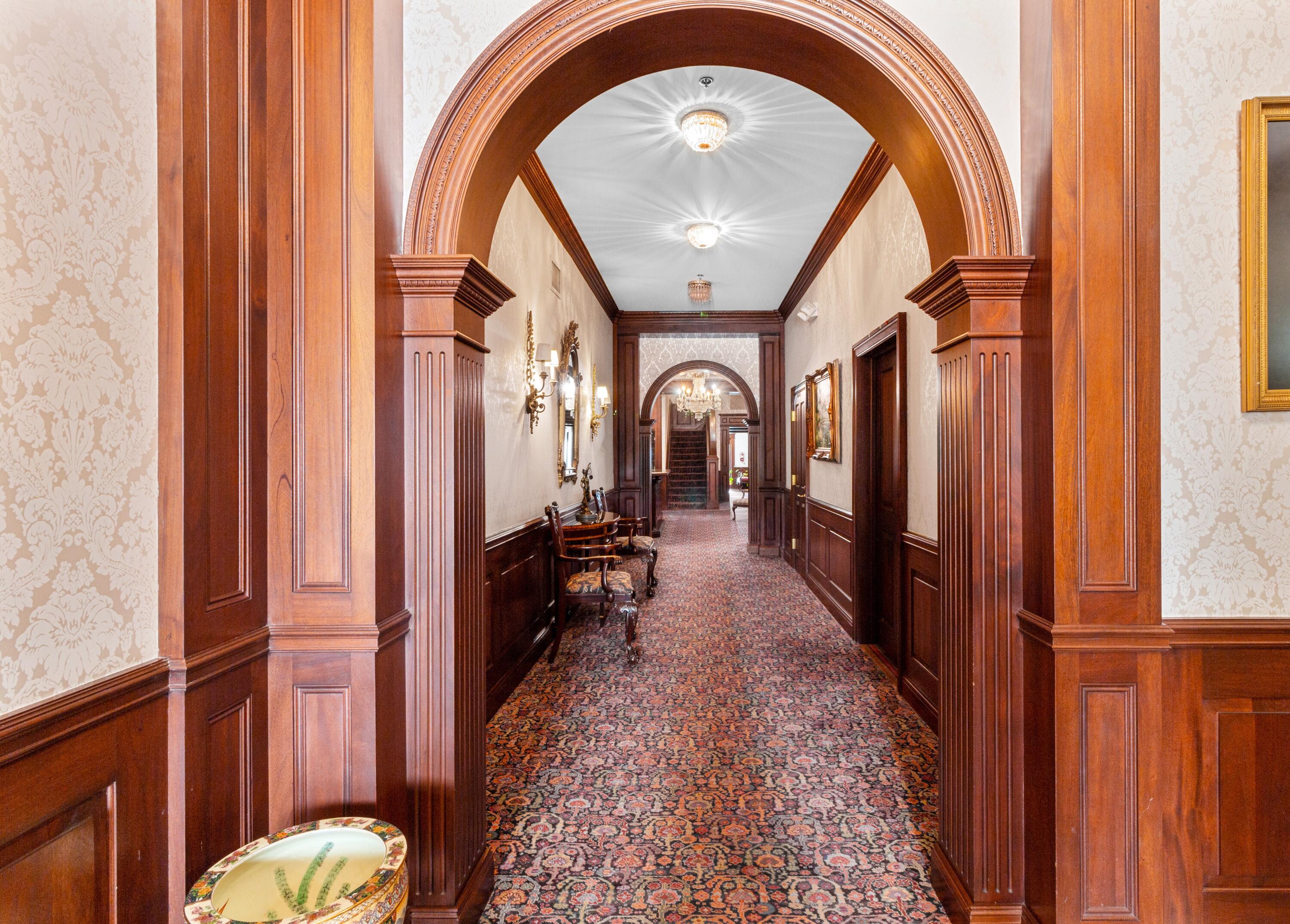 221 SE Osceola Street