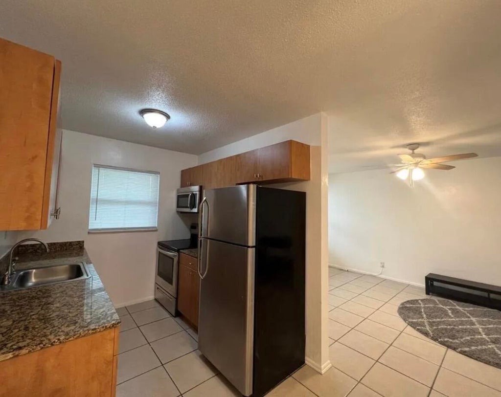 Photo of 701 SE 15TH Street #8, Fort Lauderdale, FL 33316 (MLS # B26071565)