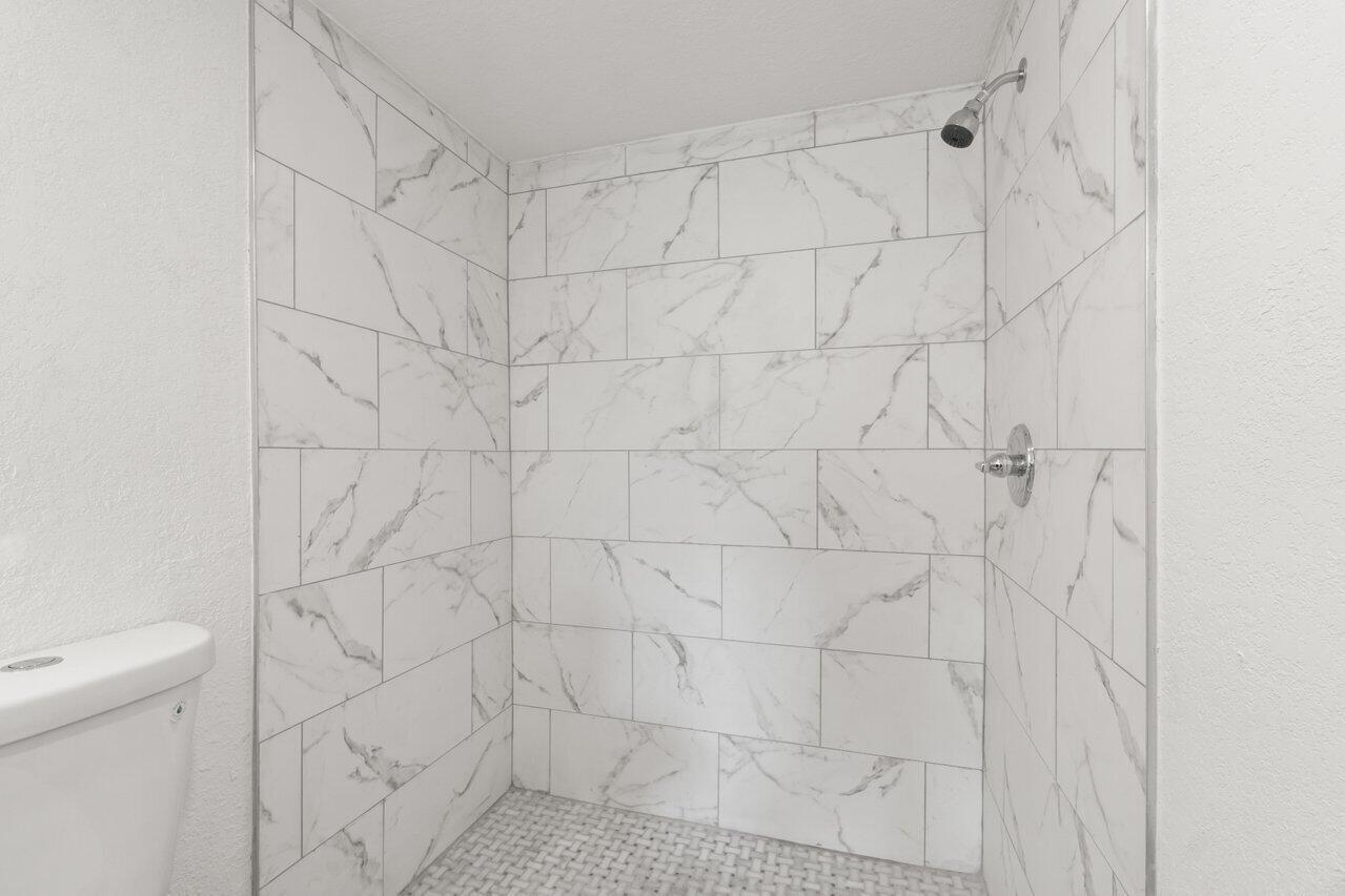 PALM CHASE CONDO - Residential