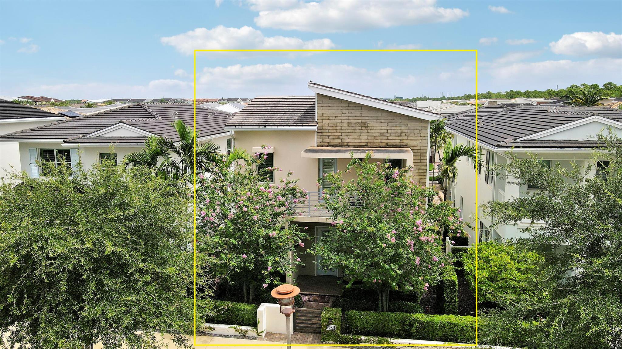 5021 Grandiflora Road