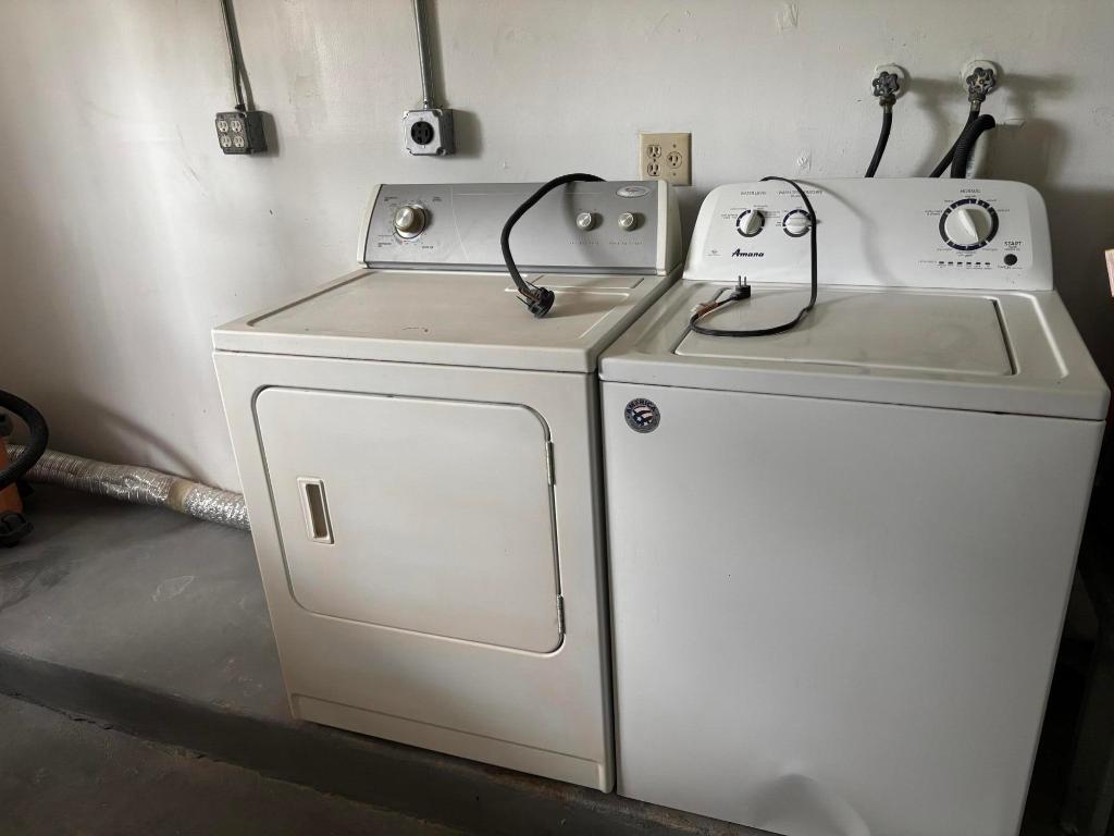 SUNRISE GOLF VLG SEC 24 PART 5 - Residential Lease