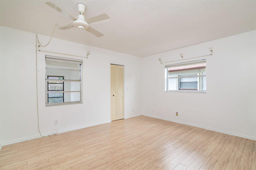 ELMWOOD EST - Residential