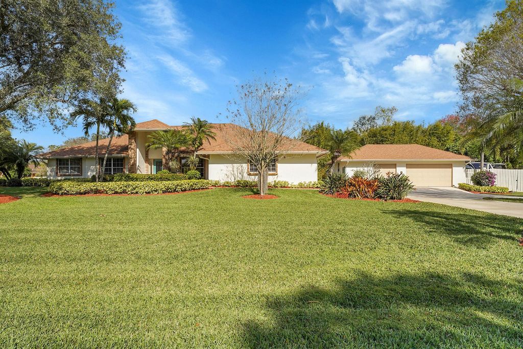 Photo of 6925 SW Melissa Lane, Stuart, FL 34997 (MLS # R11057993)