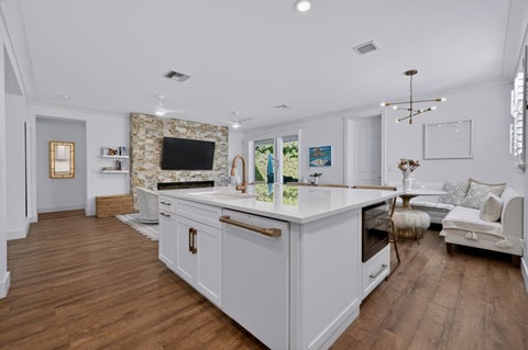 Tiny photo for 1031 Tiki Drive, Jupiter, FL 33458 (MLS # B26090656)