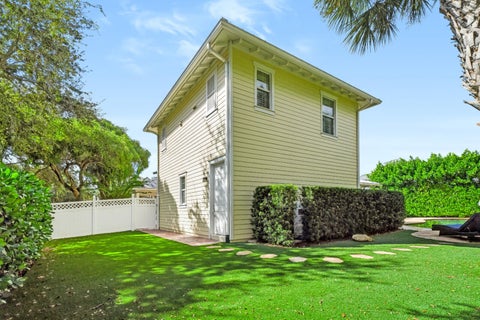 Tiny photo for 1031 Tiki Drive, Jupiter, FL 33458 (MLS # B26090656)