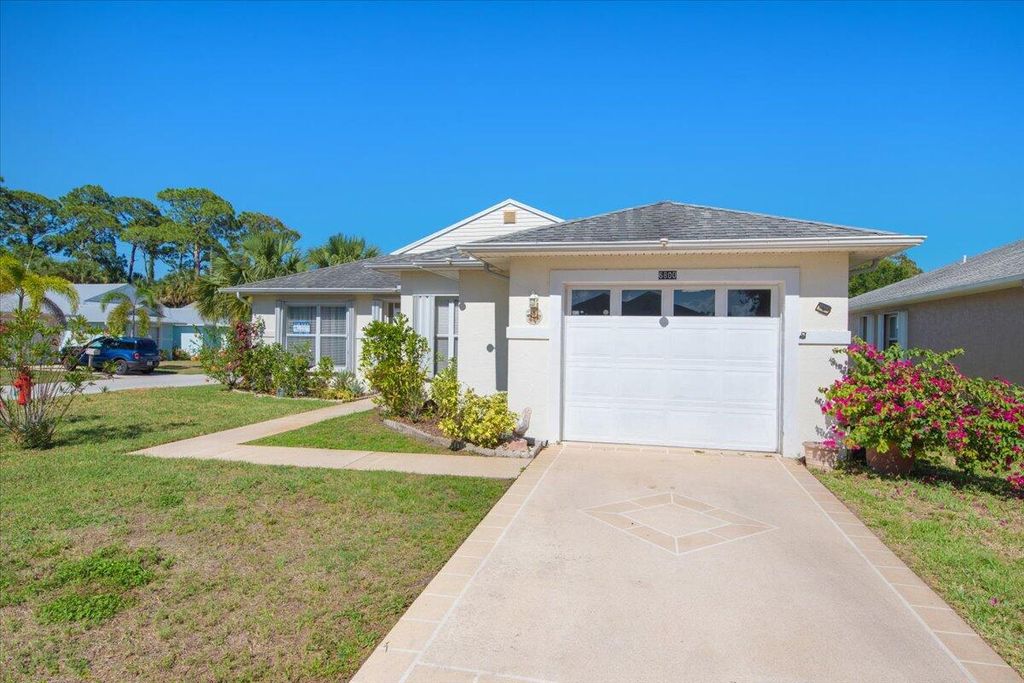 Photo of 6800 Picante Circle, Fort Pierce, FL 34951 (MLS # R10989547)
