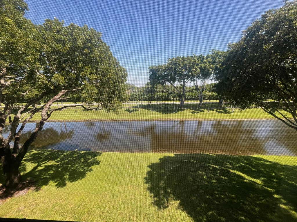 Photo of 7185 HUNTINGTON Lane #306, Delray Beach, FL 33446 (MLS # B26066869)