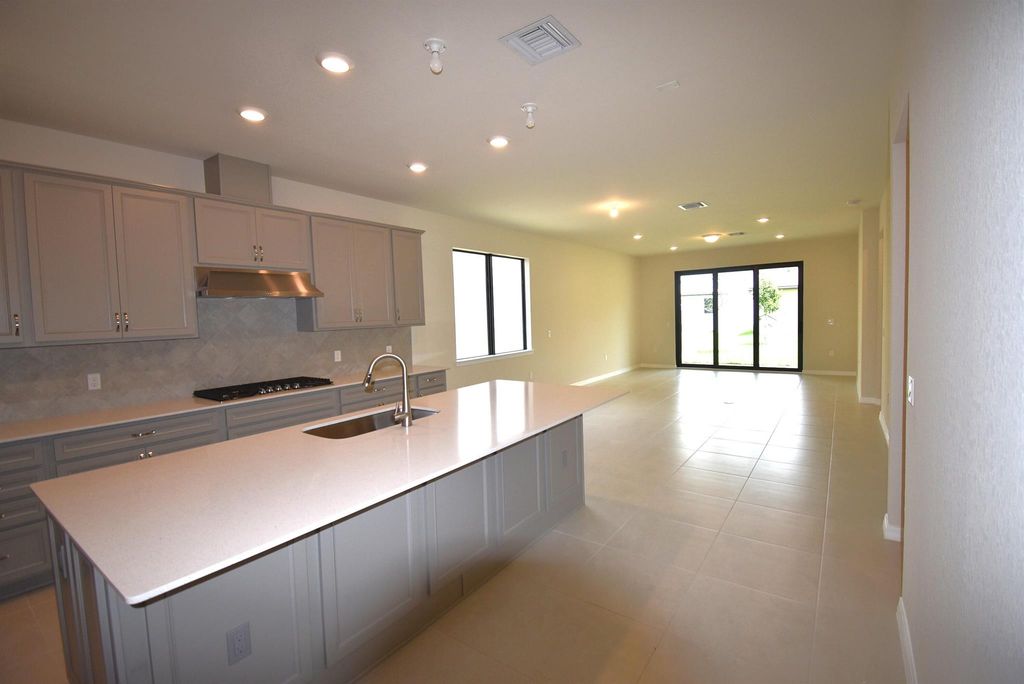 Photo of 4764 Chantilly Road, Lake Worth, FL 33467 (MLS # R11031467)