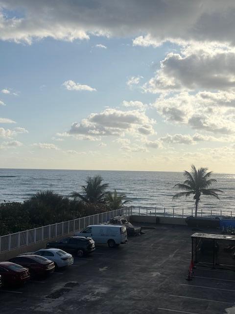 CLOISTER DEL MAR CONDO - Residential Lease