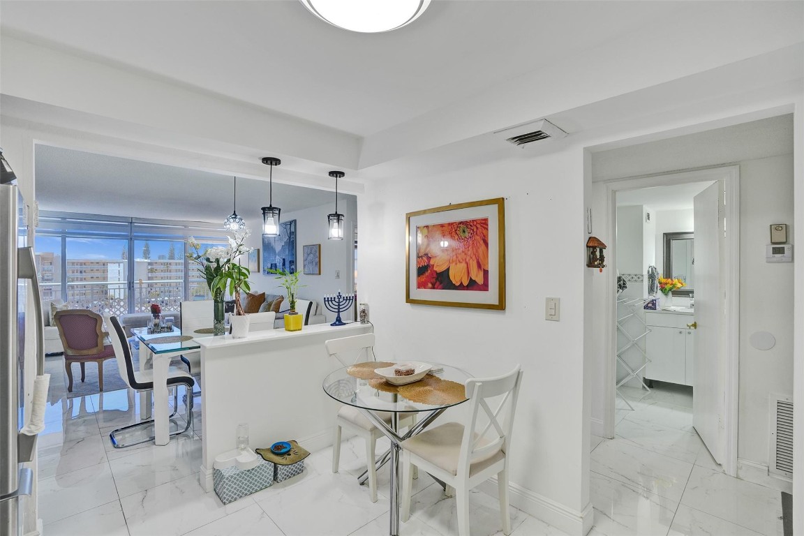 Del Prado Condo - Residential Lease
