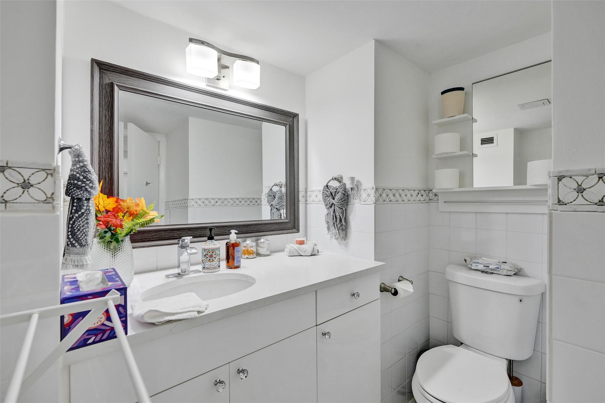 Del Prado Condo - Residential Lease