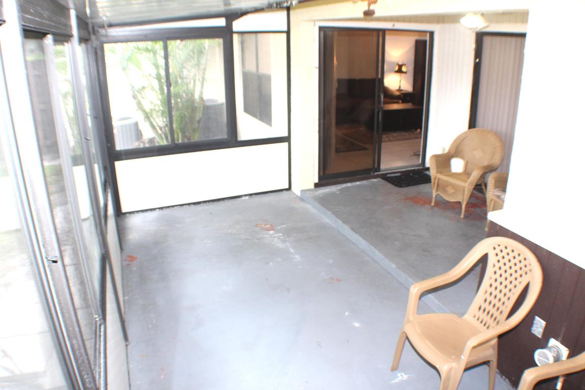 TRADEWINDS AT DOS LAGOS CONDO - Residential