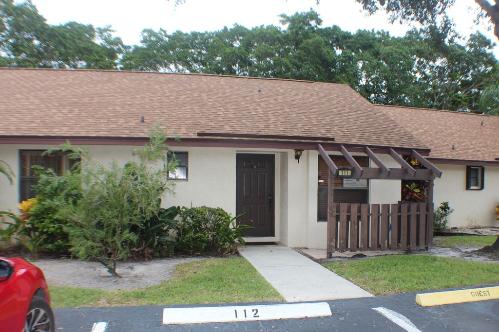 Photo of 111 Via De Casas Norte, Boynton Beach, FL 33426 (MLS # R11124152)