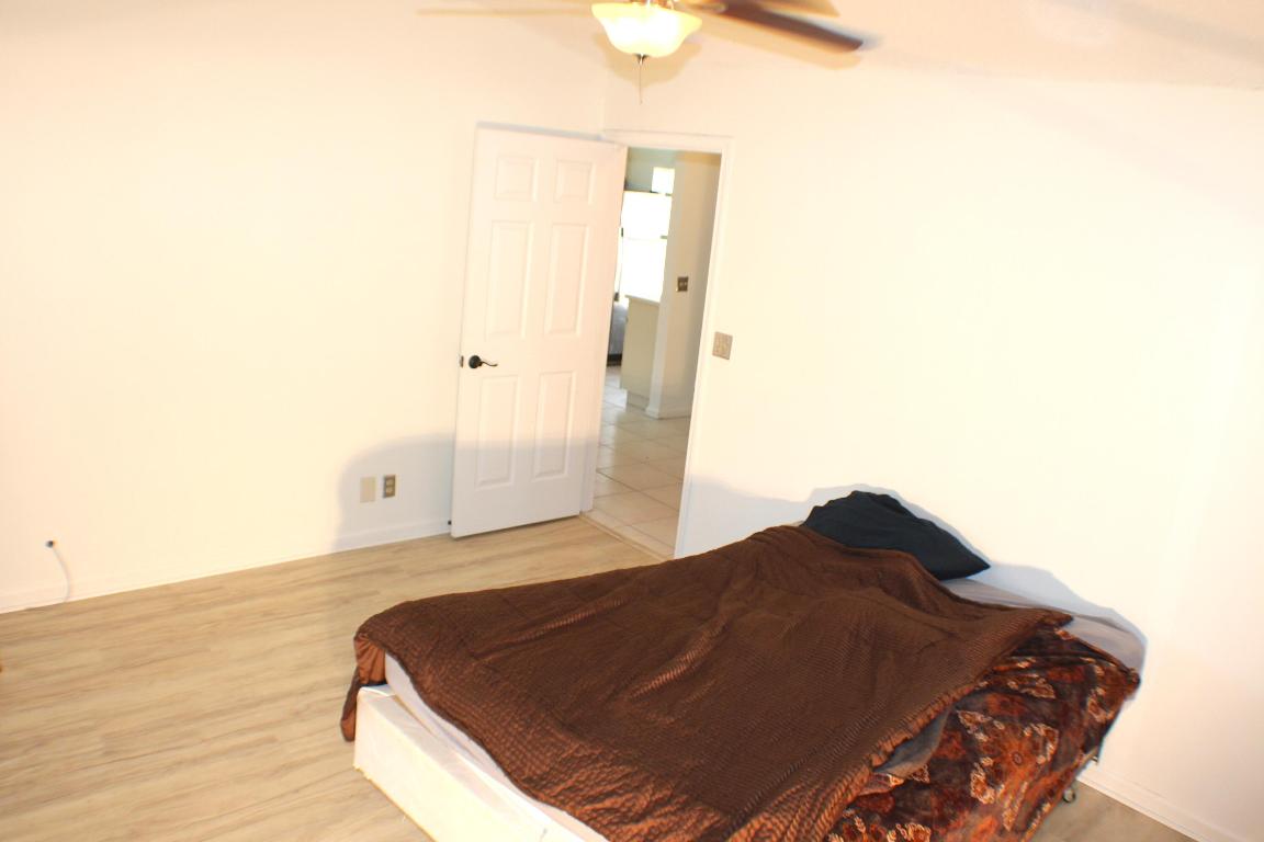 TRADEWINDS AT DOS LAGOS CONDO - Residential