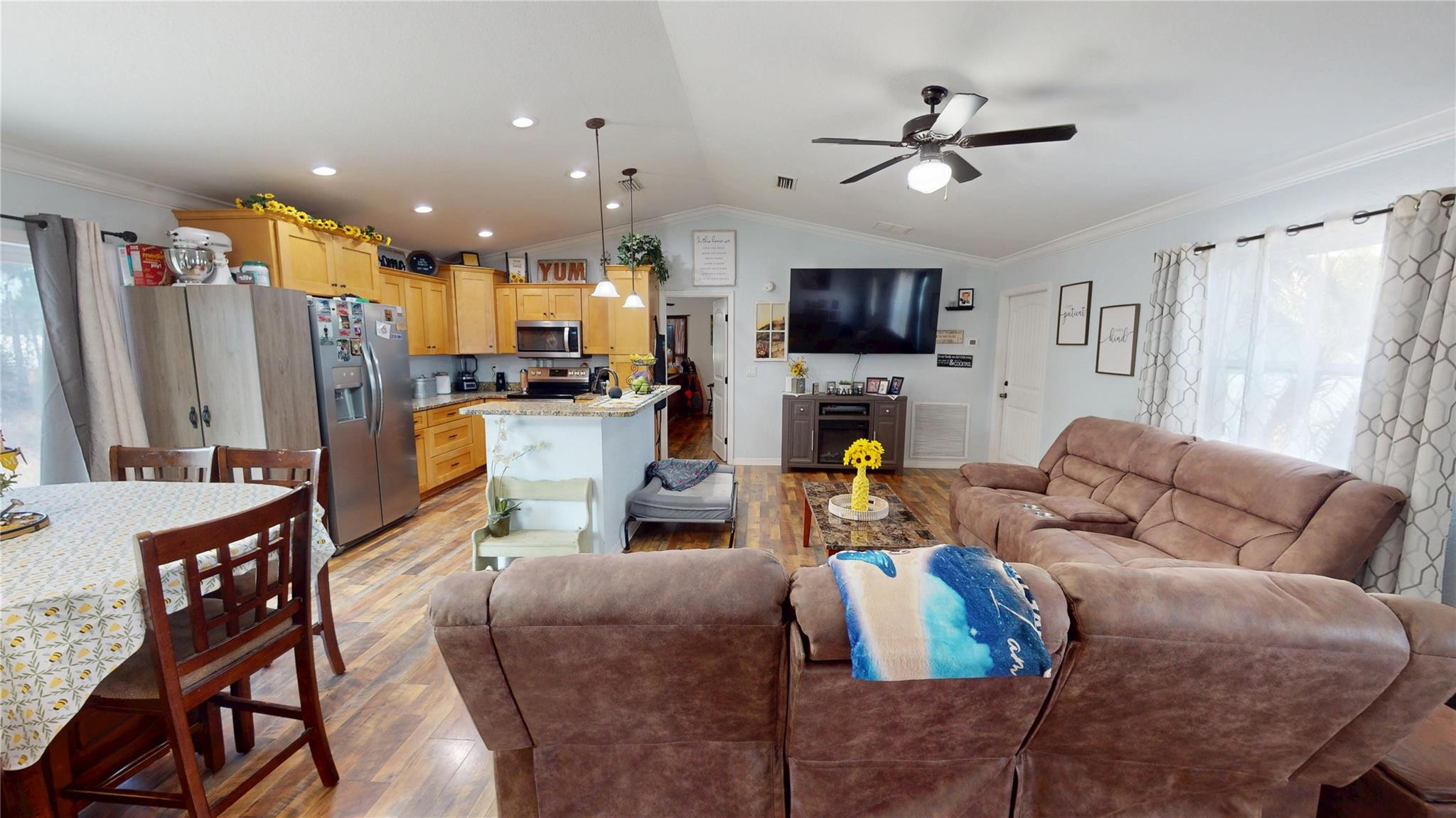 SEBRING COUNTRY EST SEC 0 - Residential