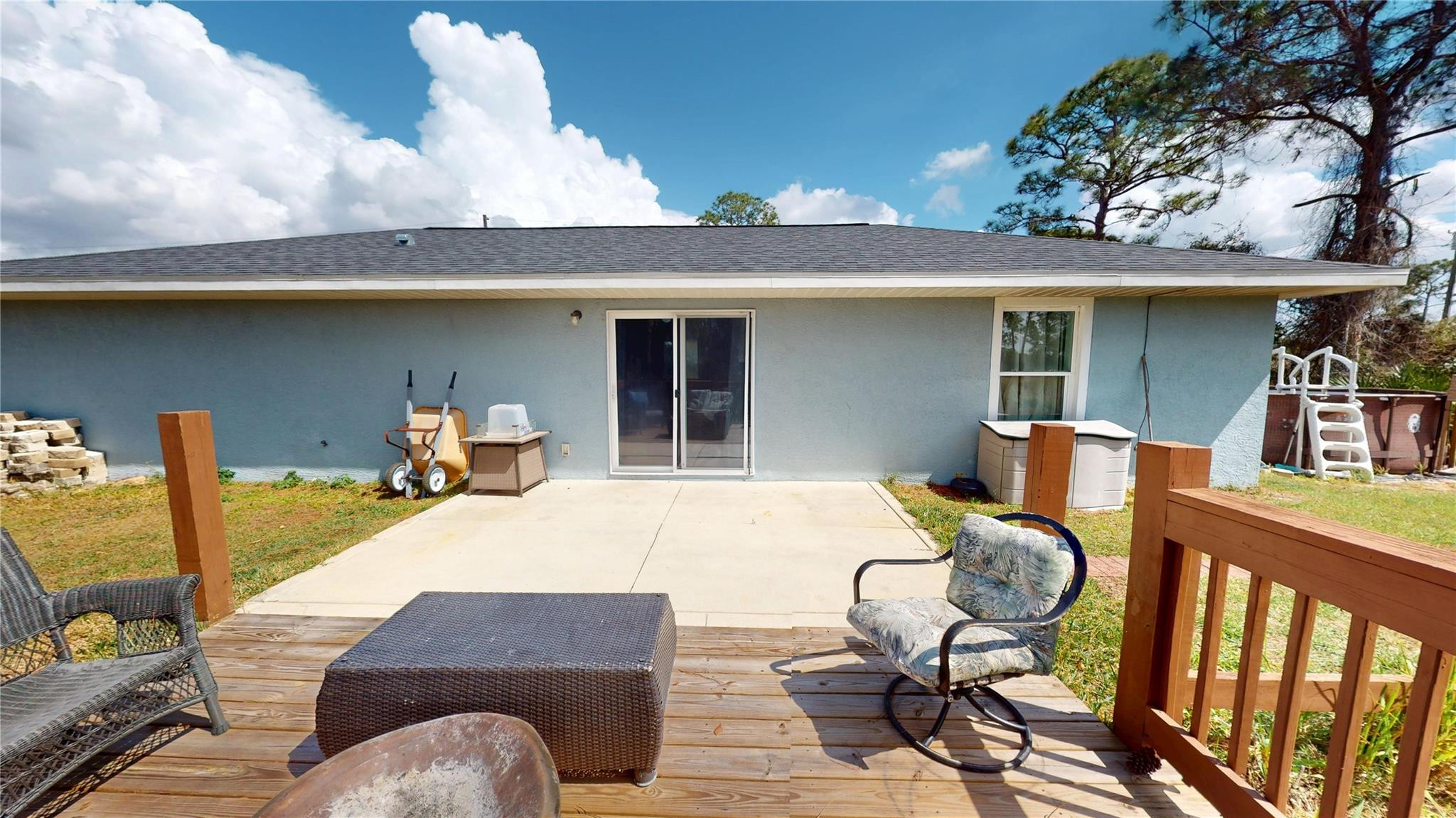 SEBRING COUNTRY EST SEC 0 - Residential