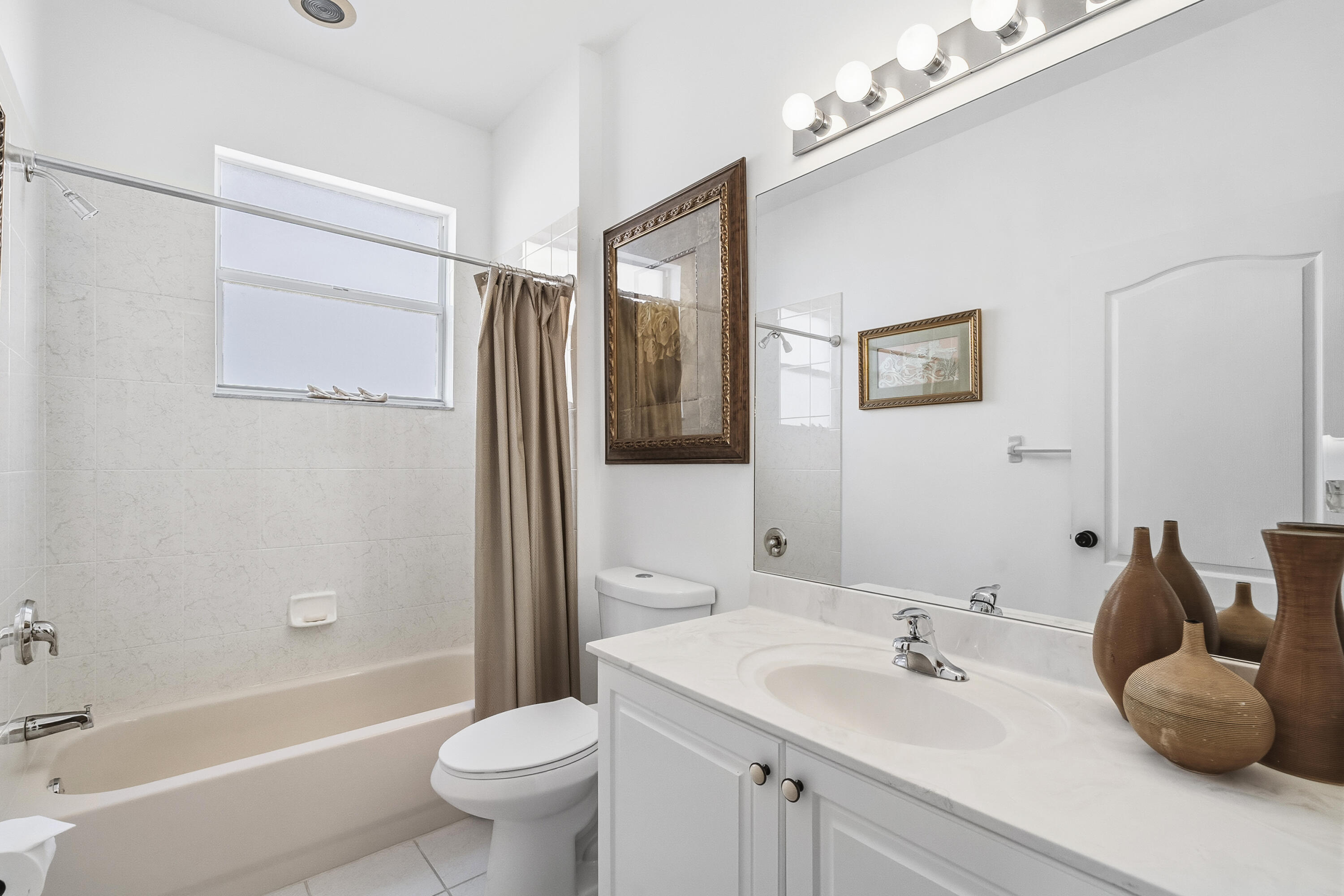 PORTOFINO SHORES PHASE THREE - Residential