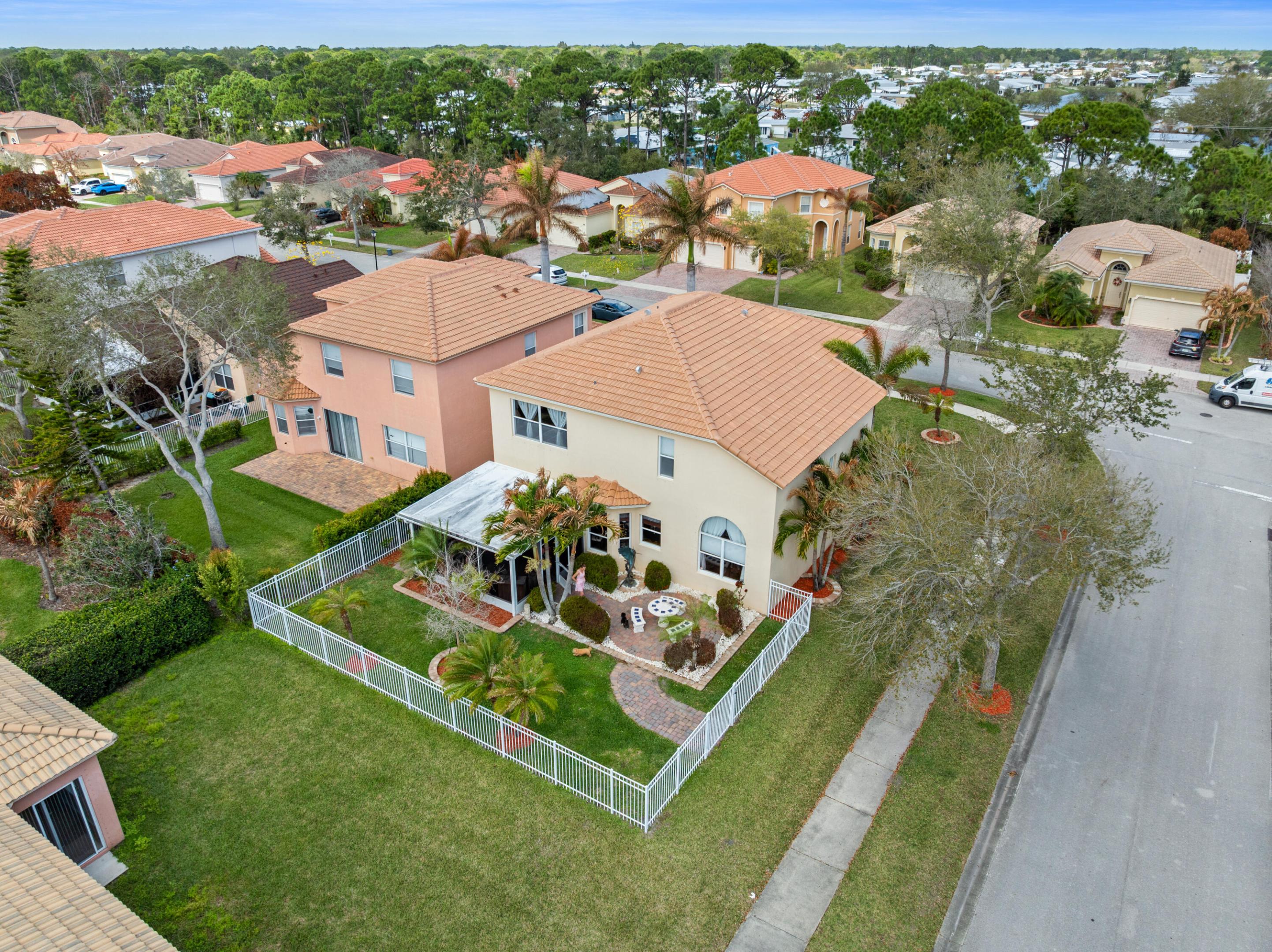 PORTOFINO SHORES PHASE THREE - Residential
