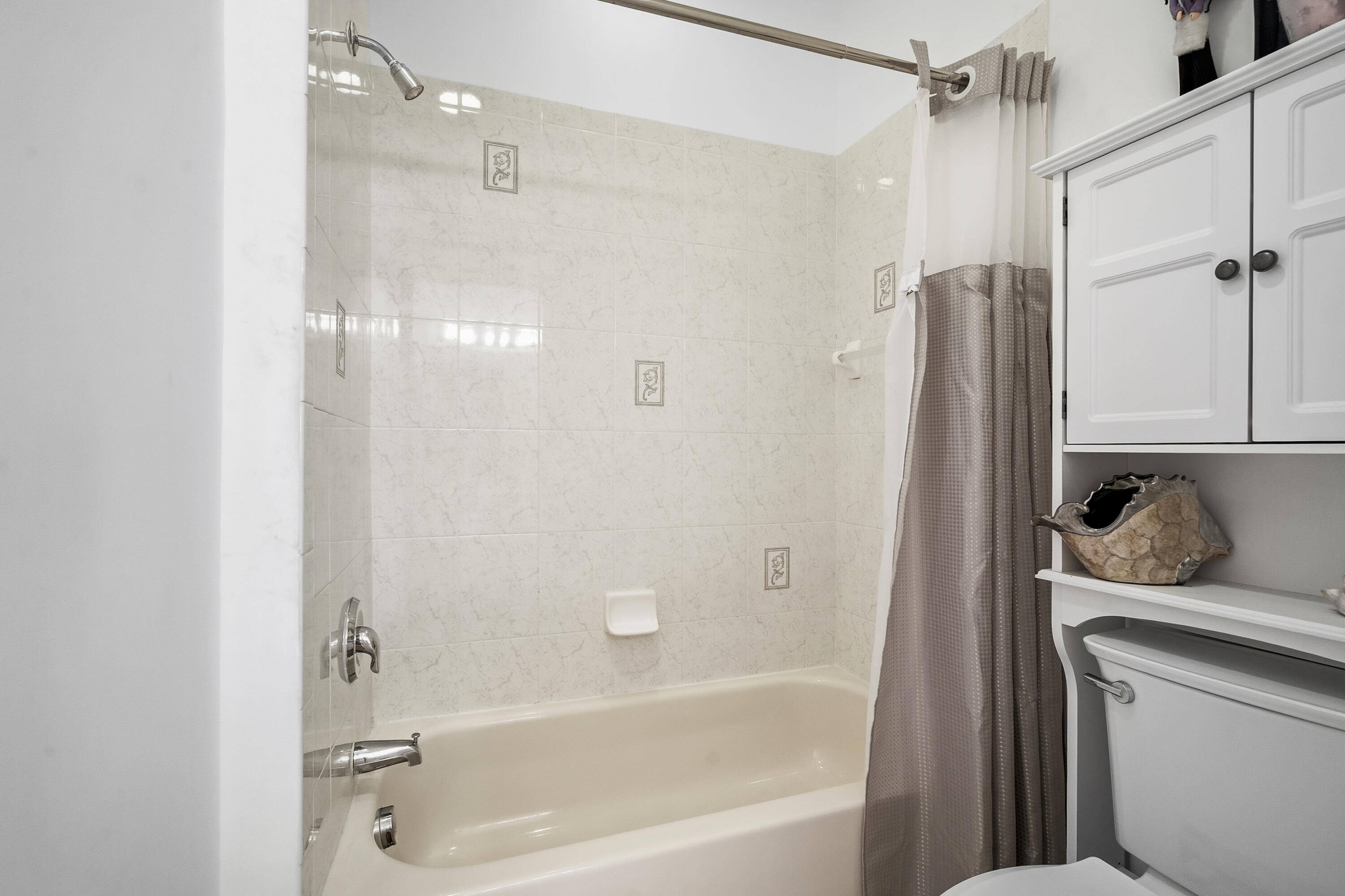 PORTOFINO SHORES PHASE THREE - Residential