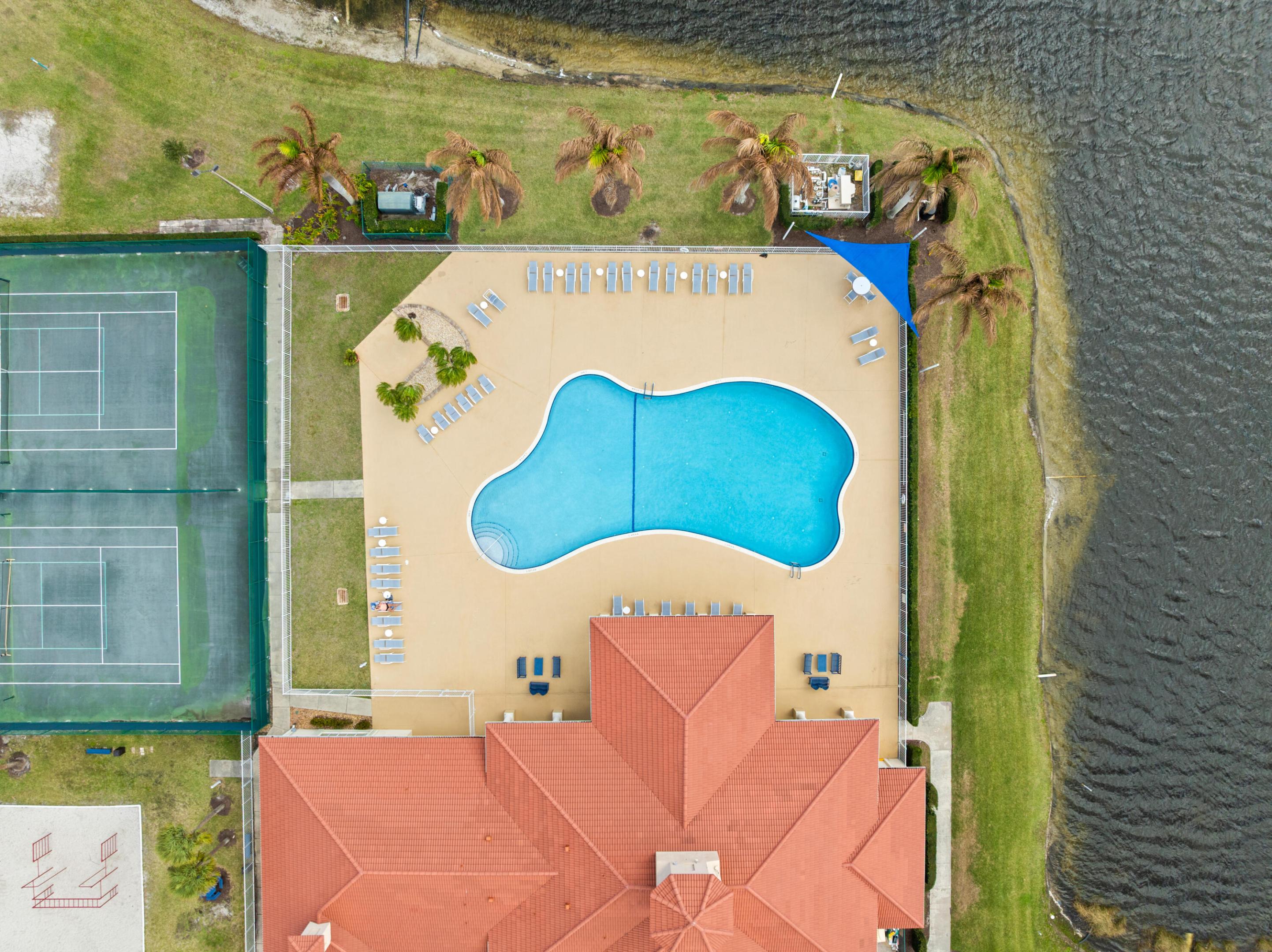 PORTOFINO SHORES PHASE THREE - Residential