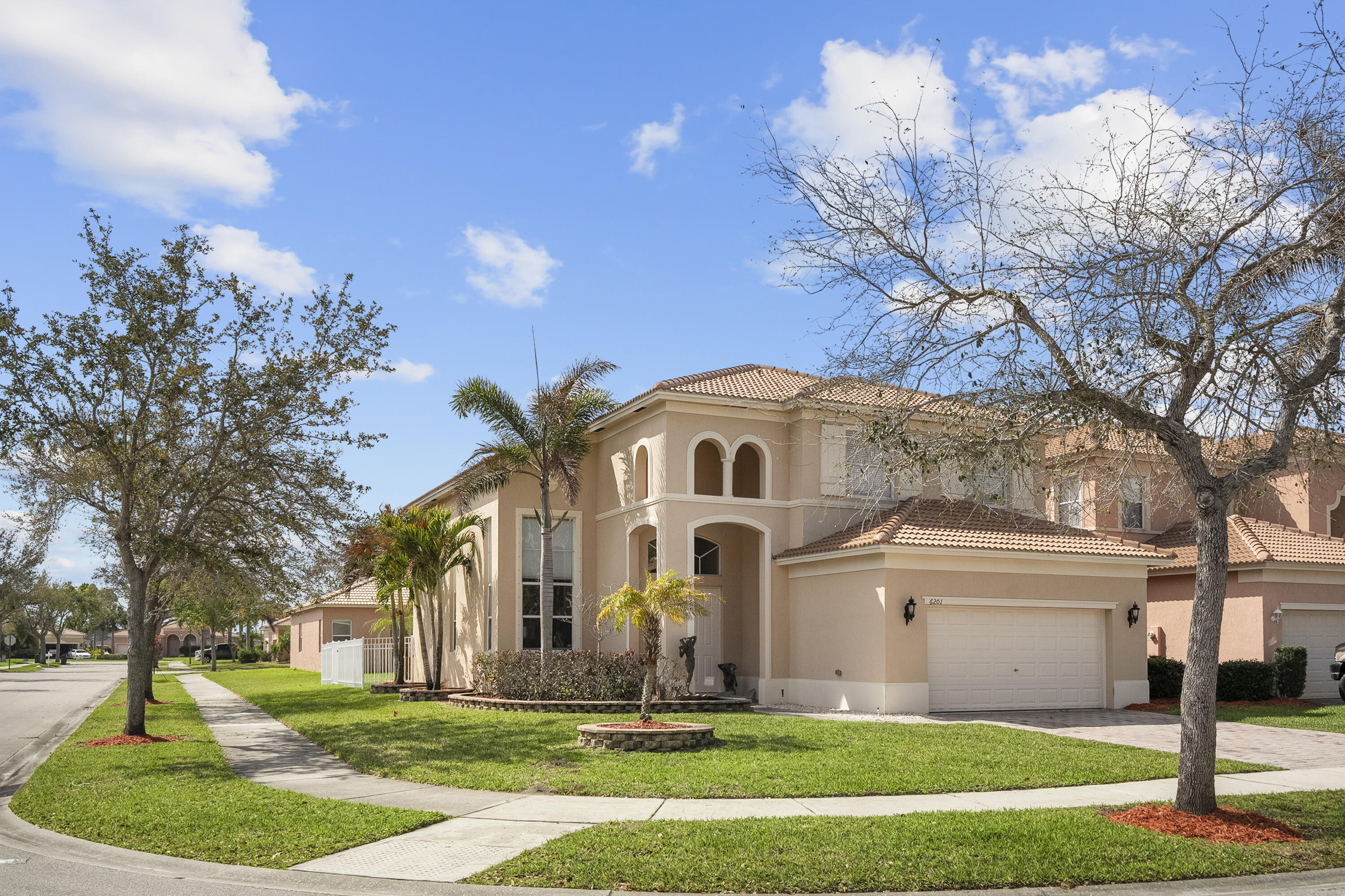 6201 Spring Lake Terrace