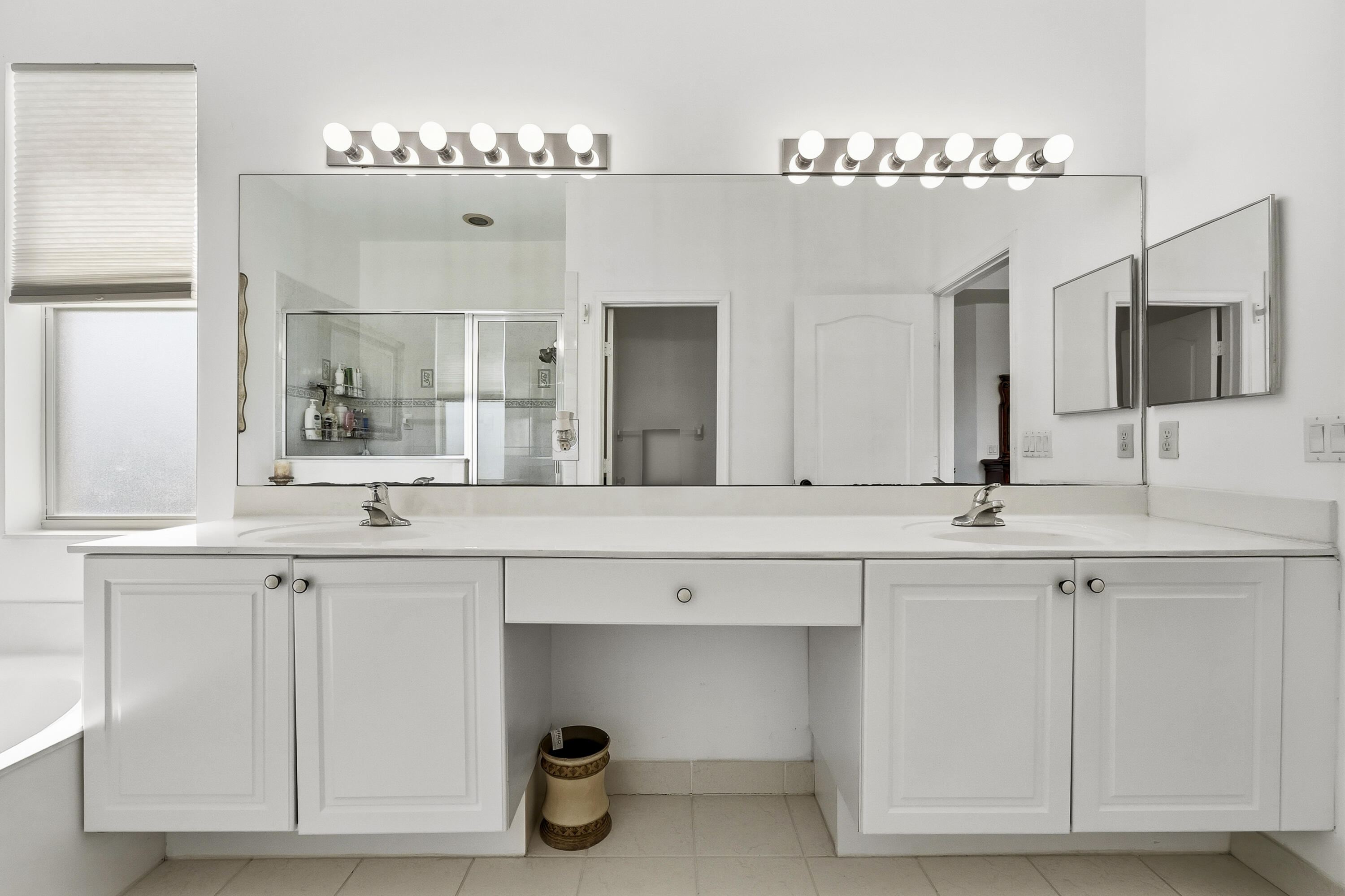 PORTOFINO SHORES PHASE THREE - Residential