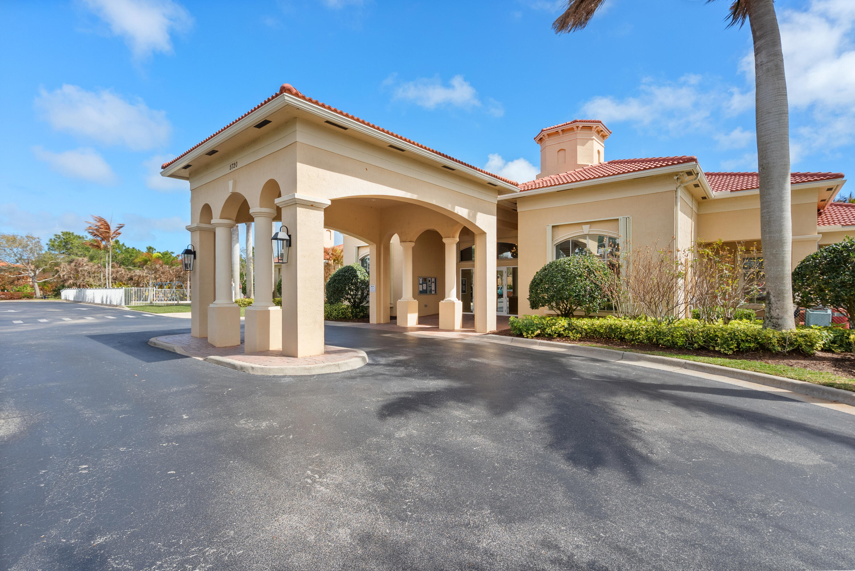 PORTOFINO SHORES PHASE THREE - Residential