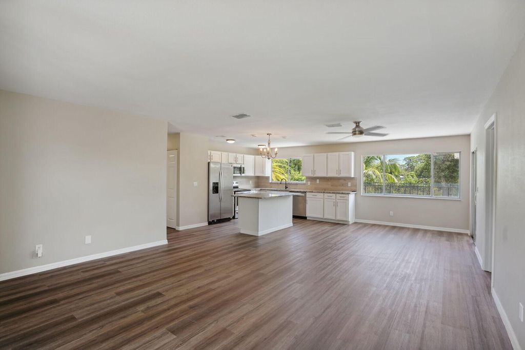 Photo of 1917 SE Redwing Circle, Port Saint Lucie, FL 34952 (MLS # R10923618)