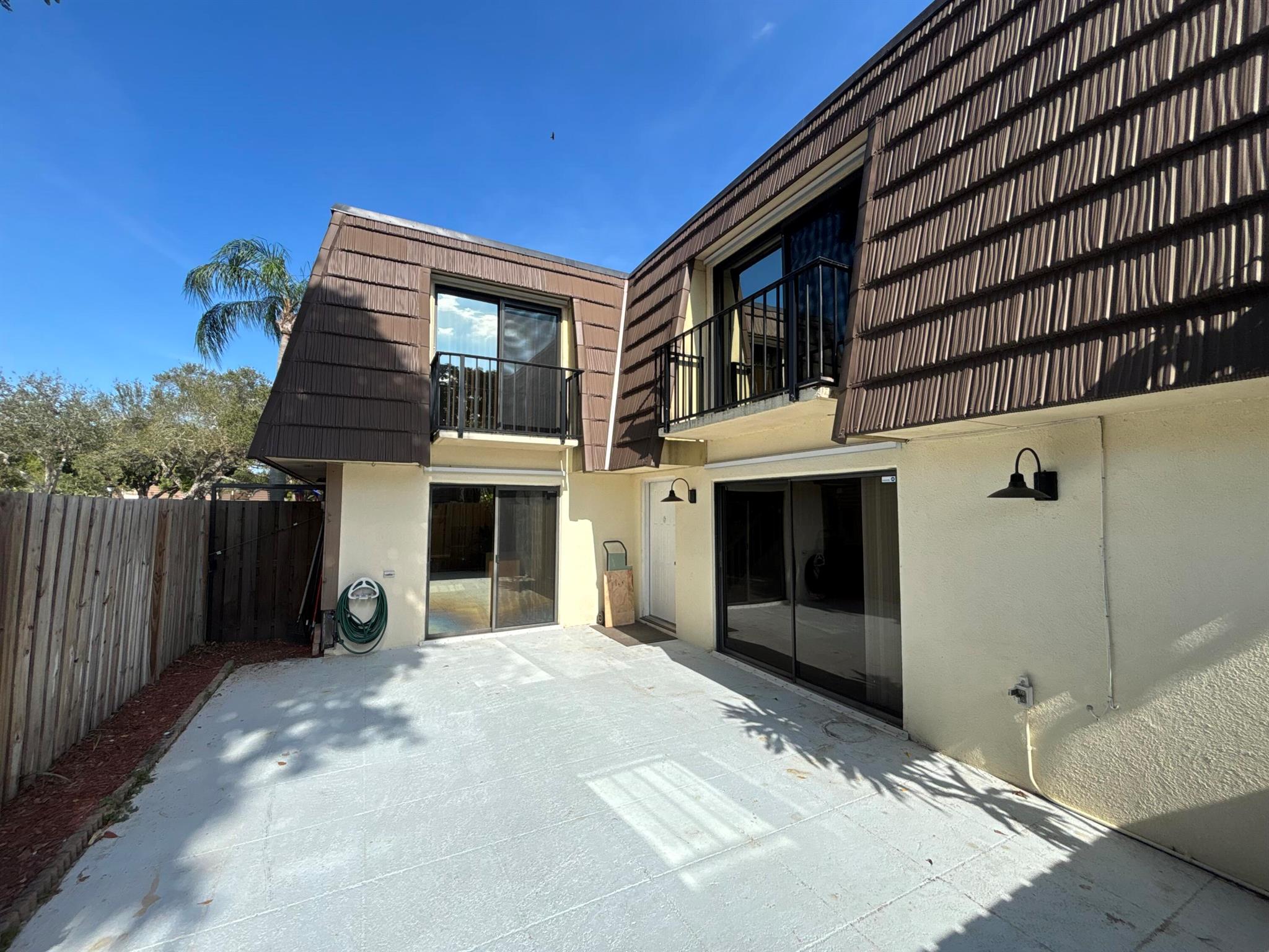 Sandalwood Estates - Residential Lease