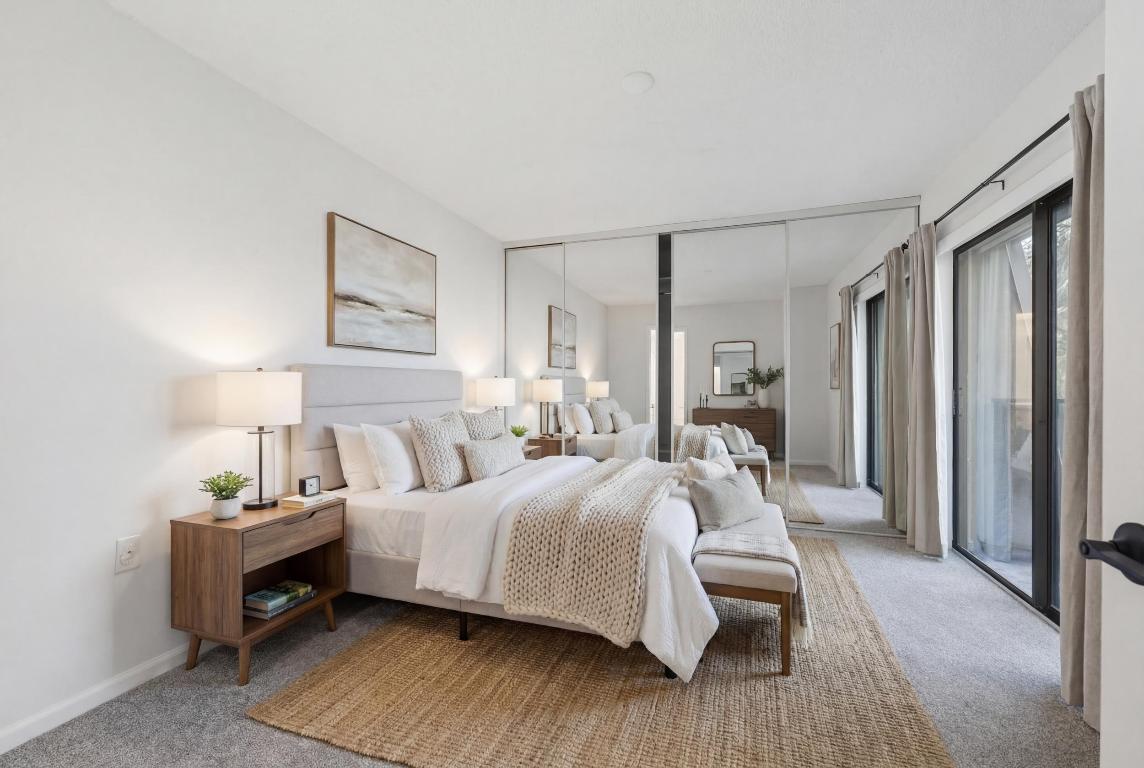 SANDALWOOD LAKES SOUTH - Residential