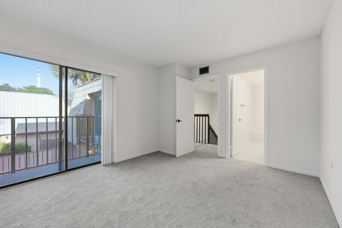 SANDALWOOD LAKES SOUTH - Residential