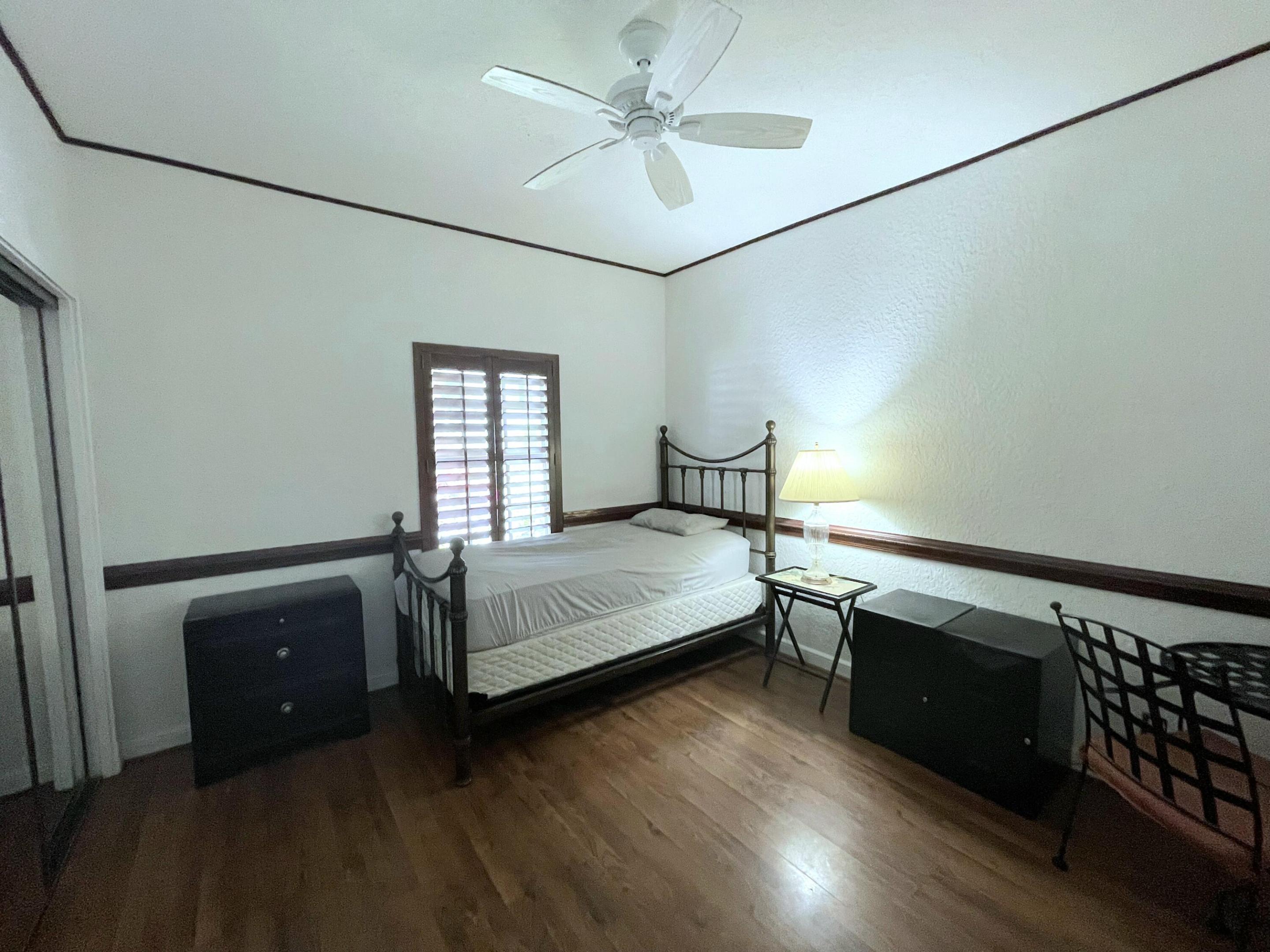 KENSINGTON AT WOODFIELD COUNTRY CLUB - Residential