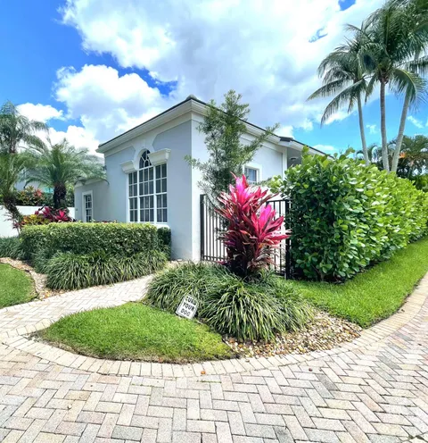 6616 NW 43rd Terrace, Boca Raton, FL MLS: R11090695