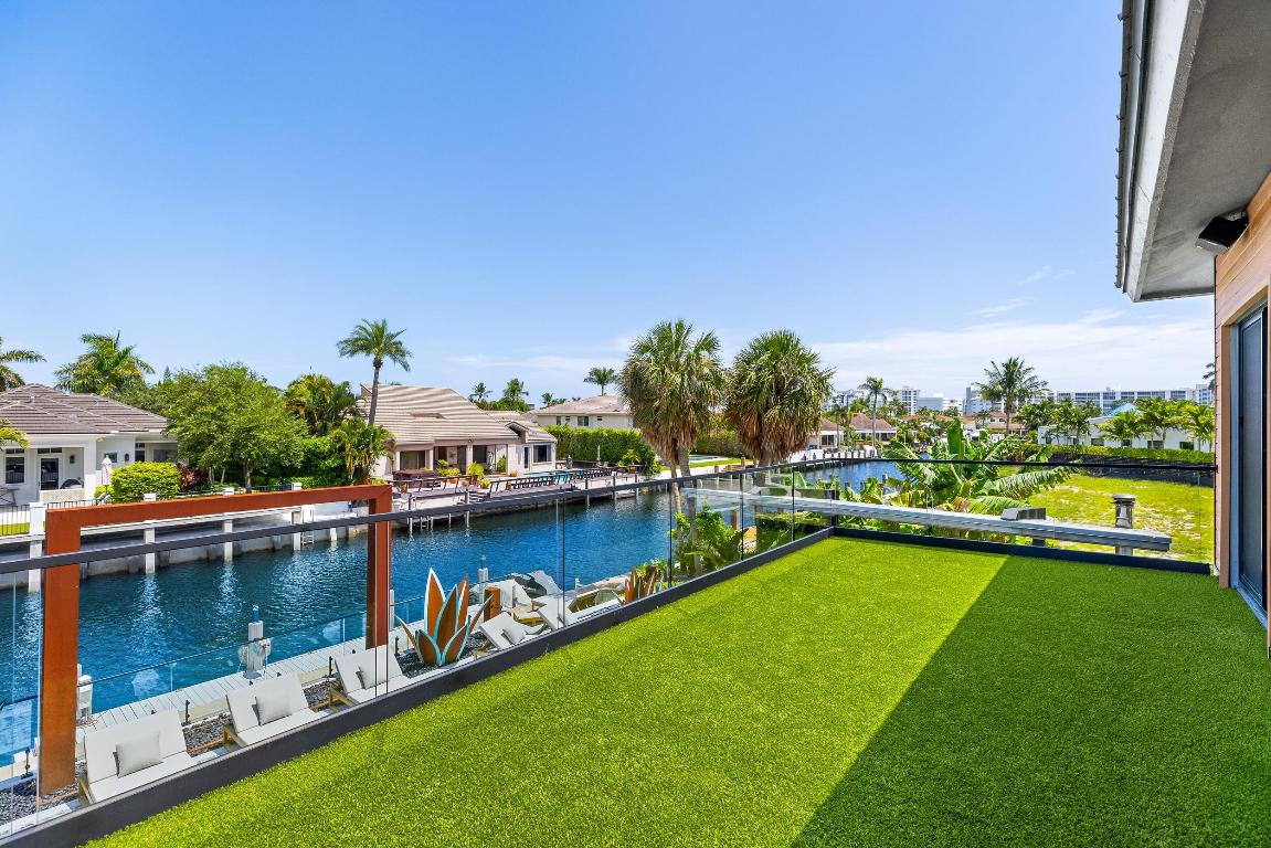 BOCA BAY COLONY - Residential