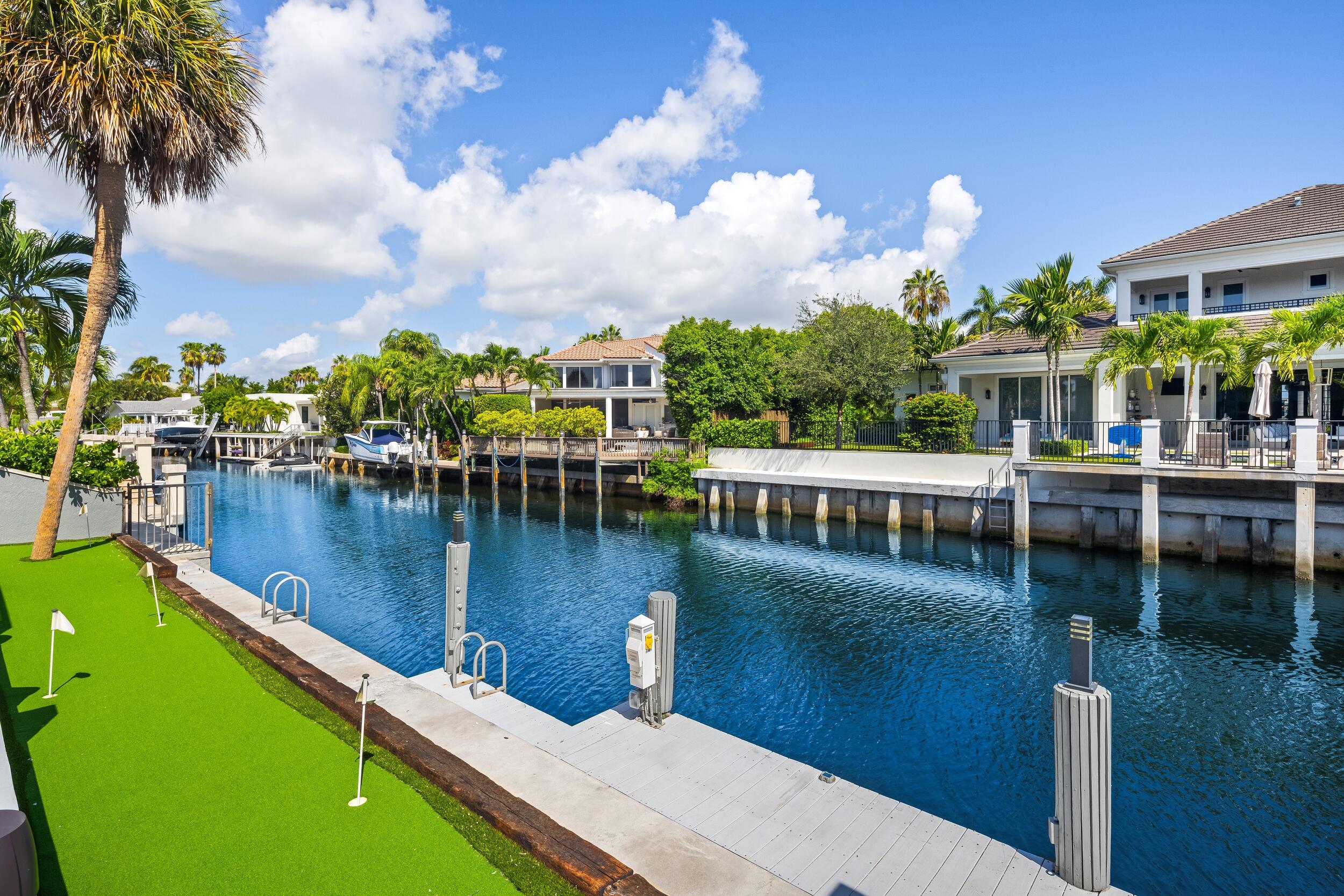 BOCA BAY COLONY - Residential