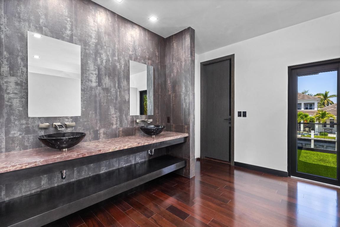 BOCA BAY COLONY - Residential