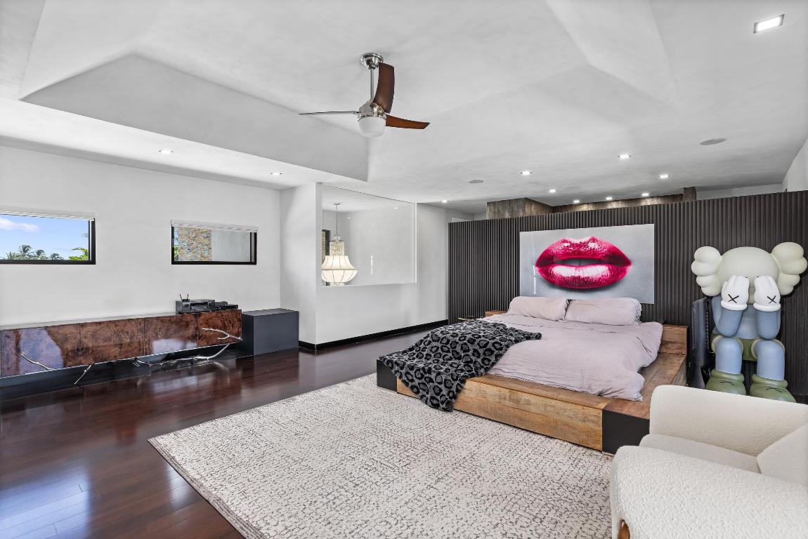 BOCA BAY COLONY - Residential