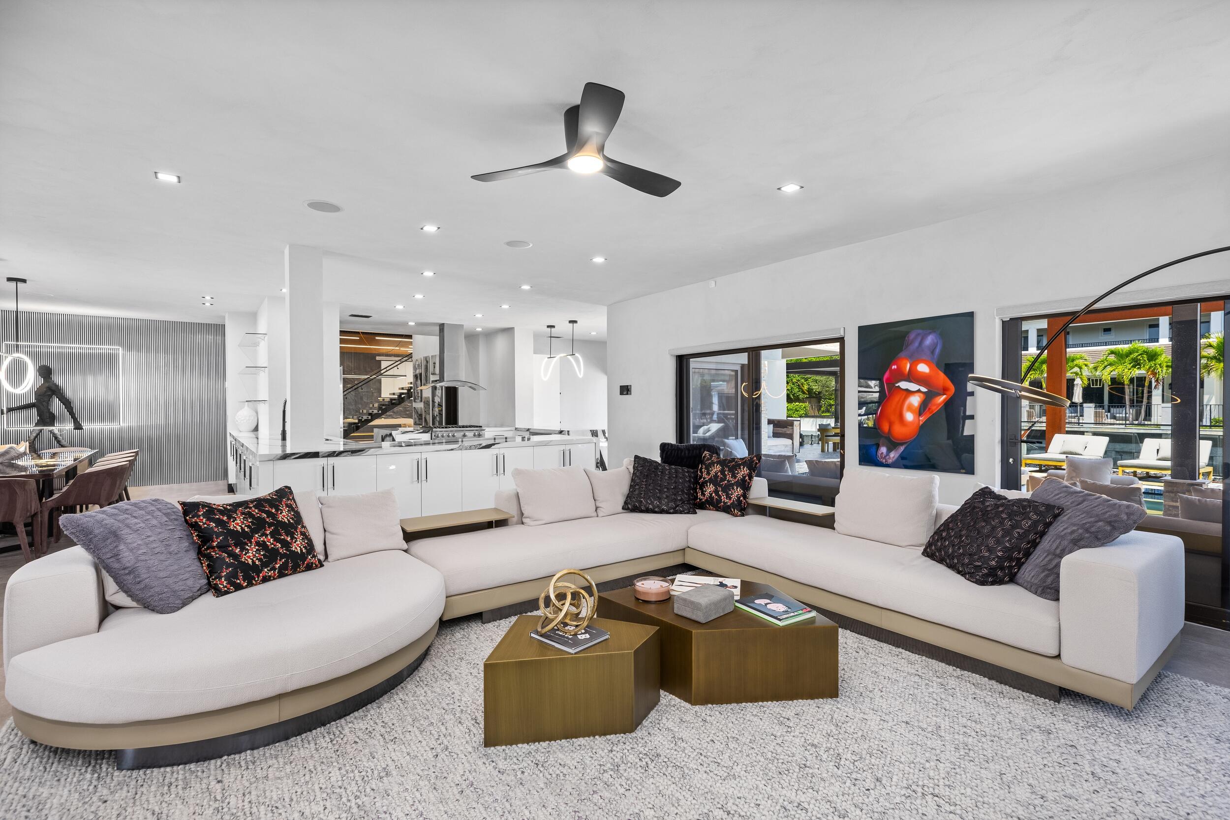 BOCA BAY COLONY - Residential