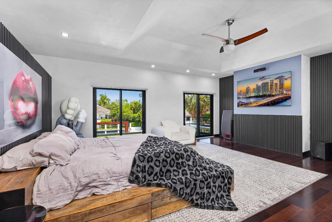 BOCA BAY COLONY - Residential